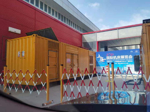 叙永发电车出租-发电机无电压或电压太低怎么办?